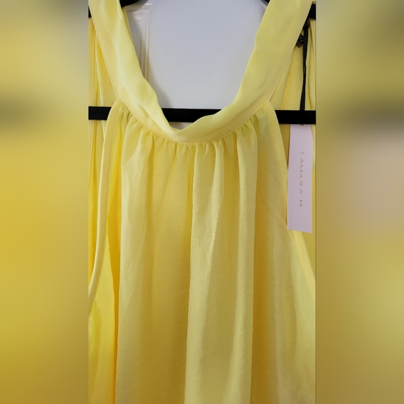 NWT Sunshine Yellow Halter Top - Size Large - Picture 2 of 10